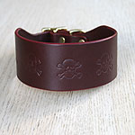 Skulls 2 inch buckle collar