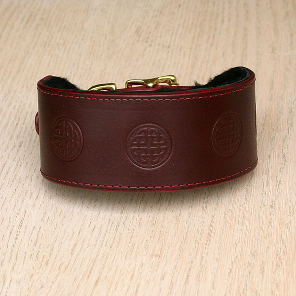 leather-buckle-collar-celtic-circles-burgundy-2-inch_1