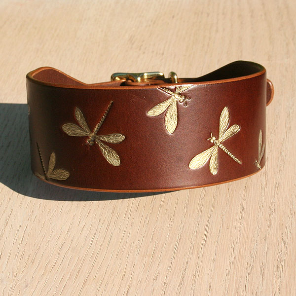 leather-buckle-collar-iridescent-dragonfly-2-inch-wide-chestnut-gold_1