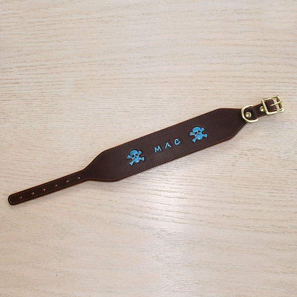 leather-buckle-collar-lettering-mac-2-inch-wide_2