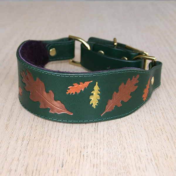 leather-martingale-collar-painted-oak-leaves-green-2-inch_3