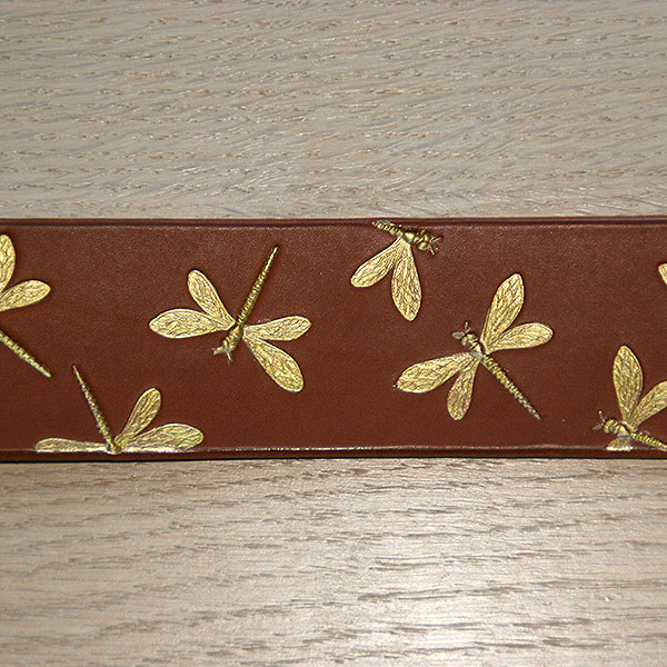 rtb_leather-buckle-collar-gold-dragonfly-tan-2-inch_3