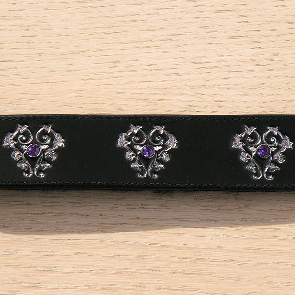 black-amethyst-hearts-buckle-2