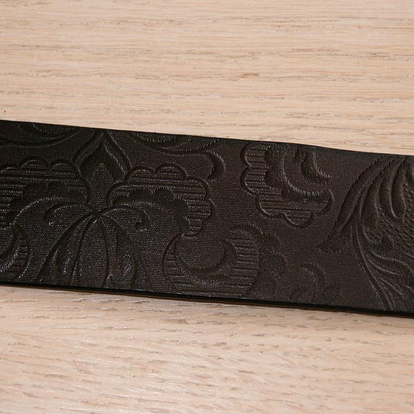 black-brocade-buckle-sheepskin-lining-4