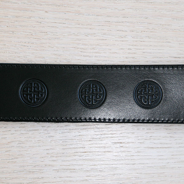 leather-buckle-collar-celtic-circles-2-inch_3