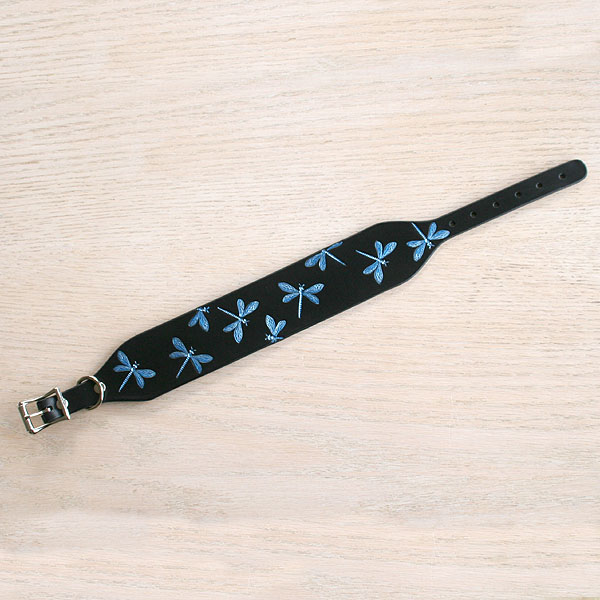 leather-buckle-collar-iridescent-blue-dragonfly-2-inch-wide_2