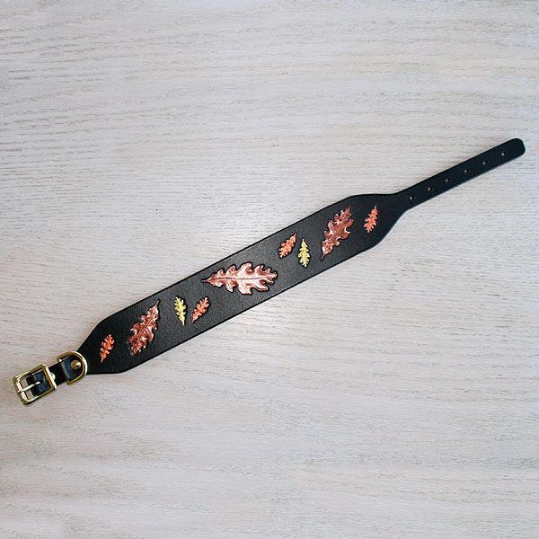 leather-buckle-collar-painted-oak-leaves-black-2-inch_2