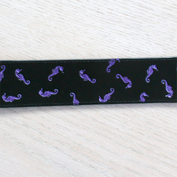 leather-buckle-collar-purple-floating-seahorses-2-inch-wide_3