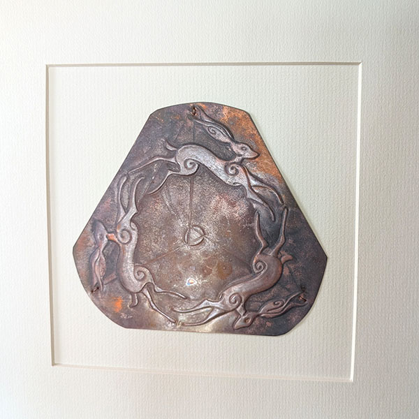 no4-copper-art-triple-hares-trinity_2