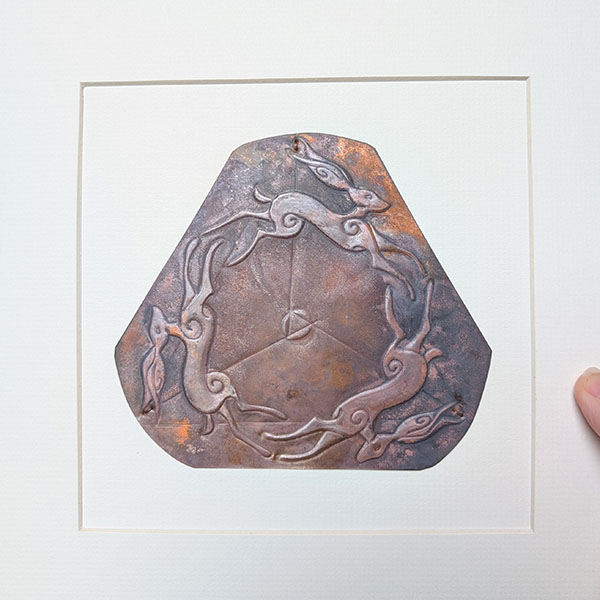 no4-copper-art-triple-hares-trinity_3