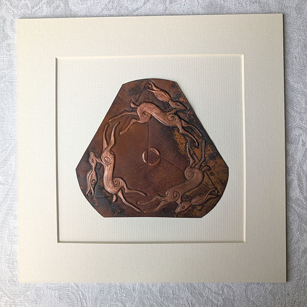 no5-copper-art-triple-hares-trinity_1