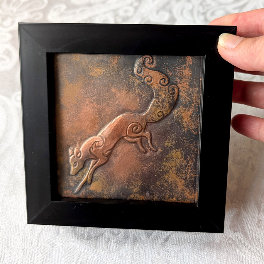 no53-copper-art-leaping-fox-anime-box-frame_2