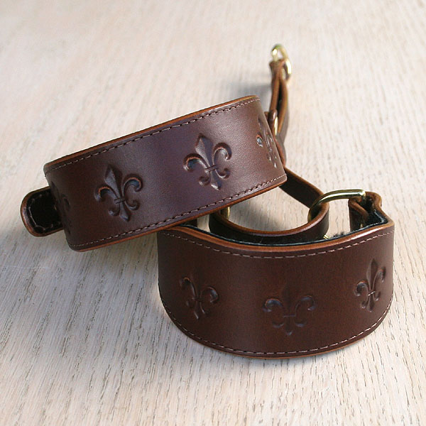 Fleur De Lis Leather Buckle Collar (1.5 inch wide)