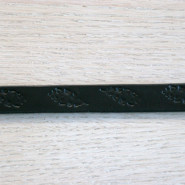 Oak Leaves Leather Straight Collar (¾ inch wide)