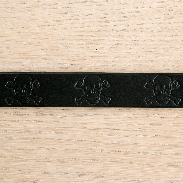 Skulls Straight Collar