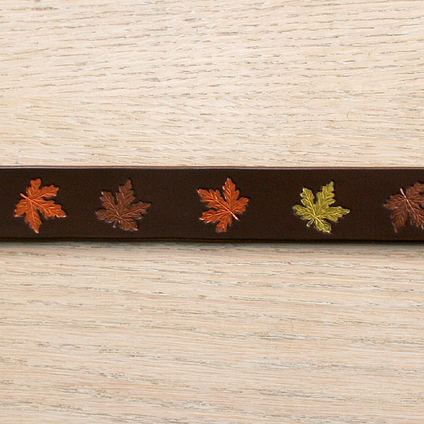 Autumn Maple Straight Collar